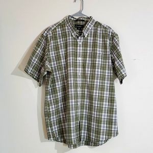 Eddie Bauer Men's Plaid Classic Fit Short Sleeved Button Down Shirt, Size XL